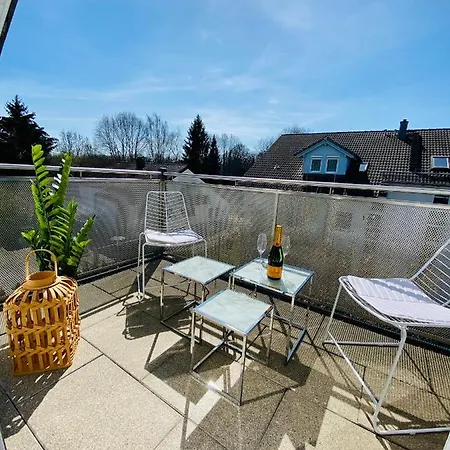 Ferien-Apartment Riedperle Mit Privatstrandzugang Фридрихсхафен Экстерьер фото